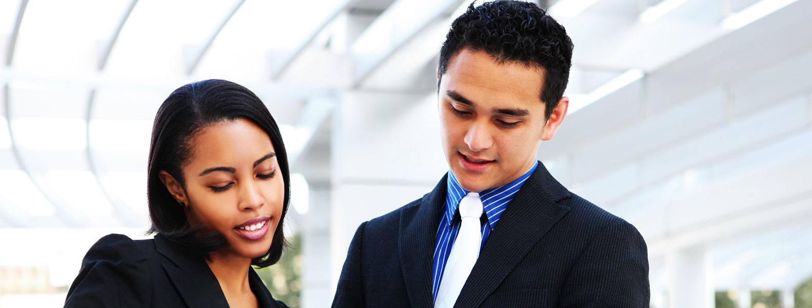 轰炸电话在线下单